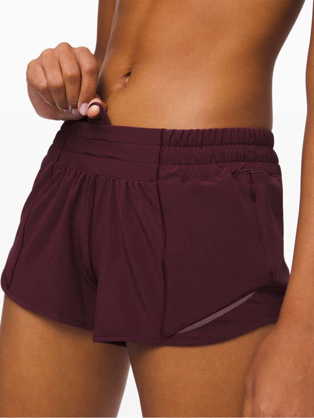 Lululemon Hotty Hot Low-Rise Lined Short 2.5" Cassis